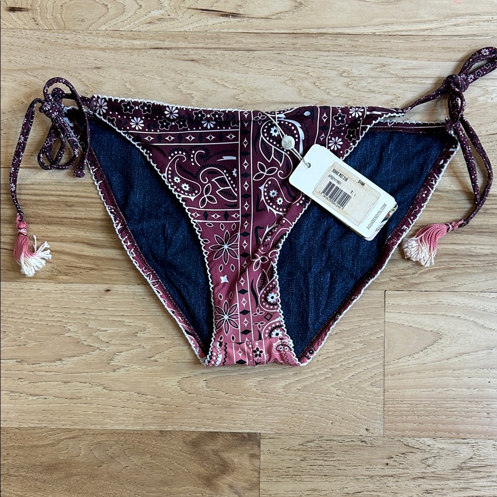 NWT Aqua Bendita size XL bikini bottoms